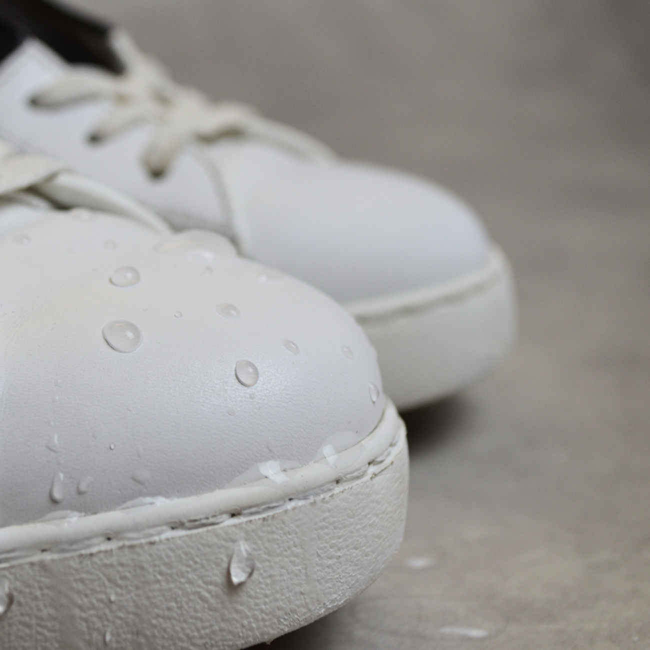 SOLITAIRE SNEAKER MAGIC PROTECTOR FOAM